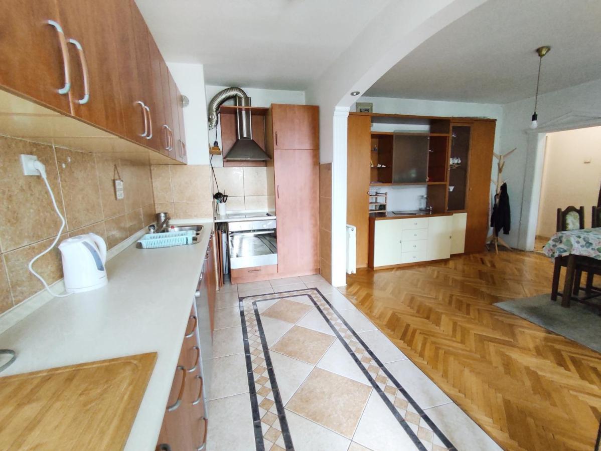 Central Spacious Apartment In Prisztina Zewnętrze zdjęcie